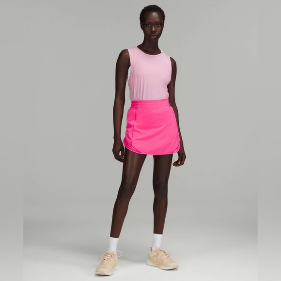 NWT Lululemon Hotty Hot High-Rise Skirt Sonic Pink Size 4